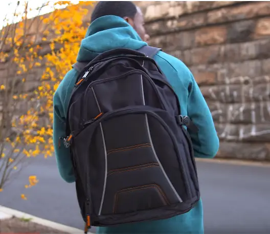 The BEST Gadget Backpacks - College Dorm Essentials